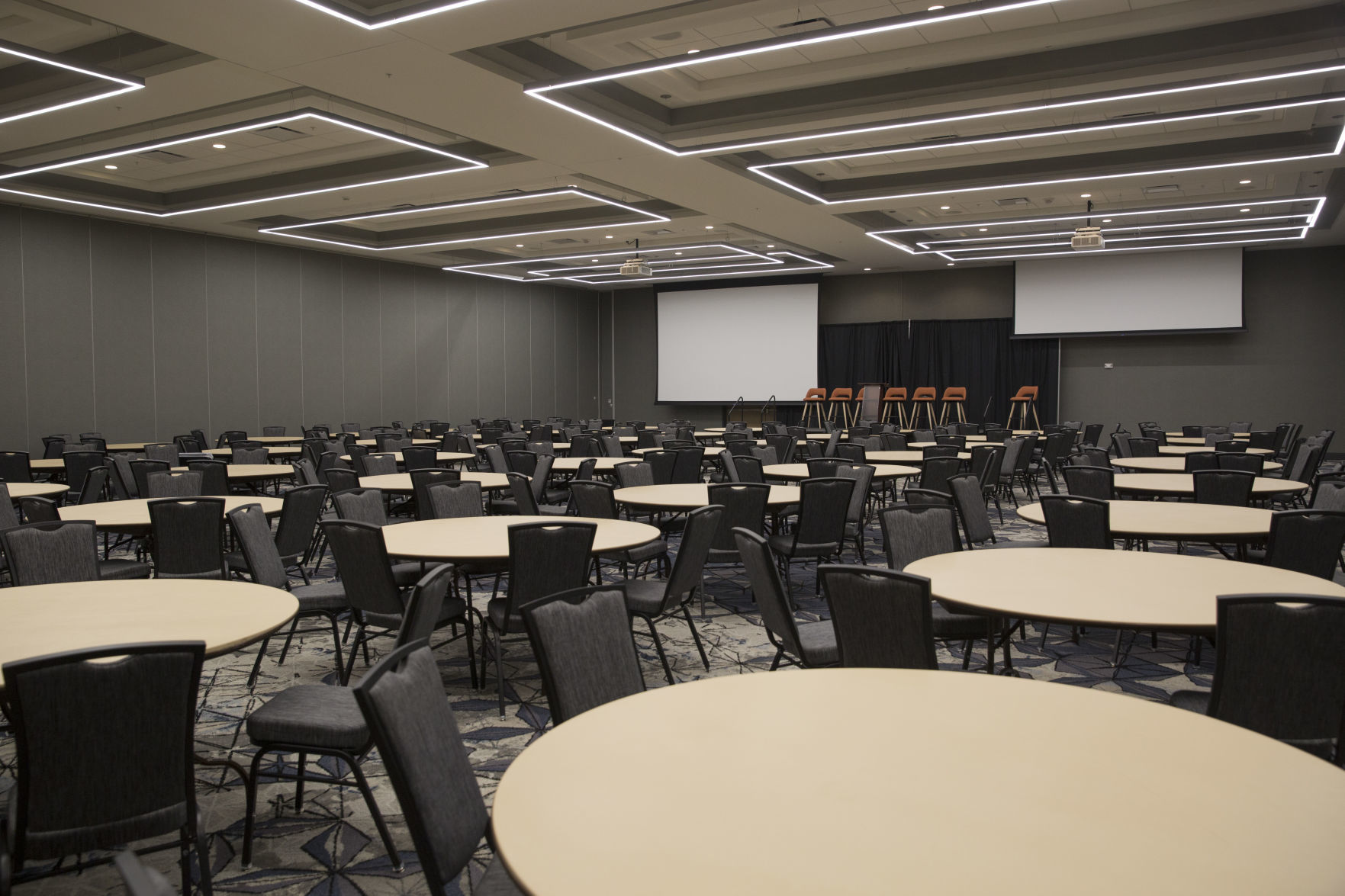 101519kw-holiday-inn-10